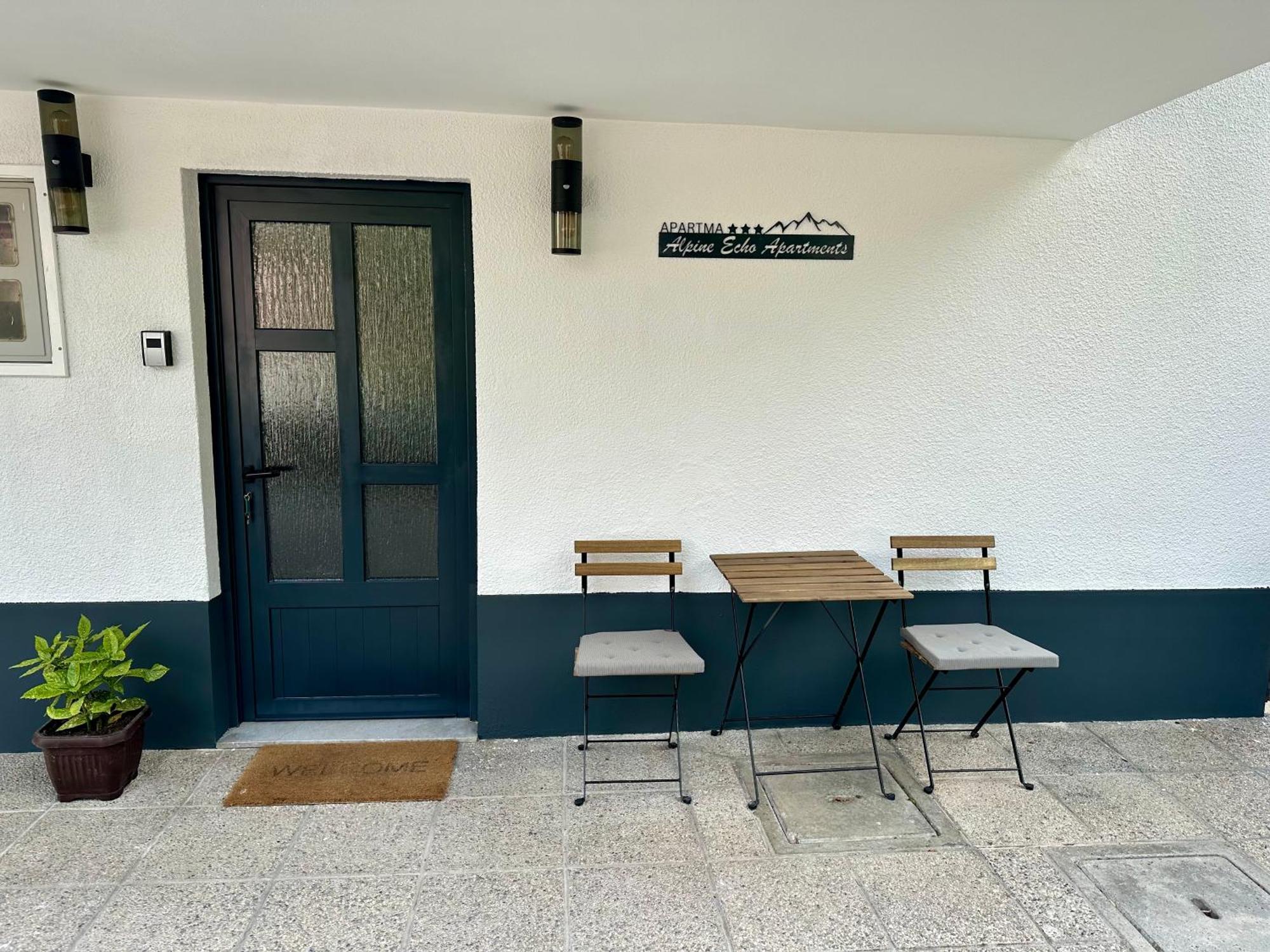 Alpine Echo Apartments Bovec Room photo